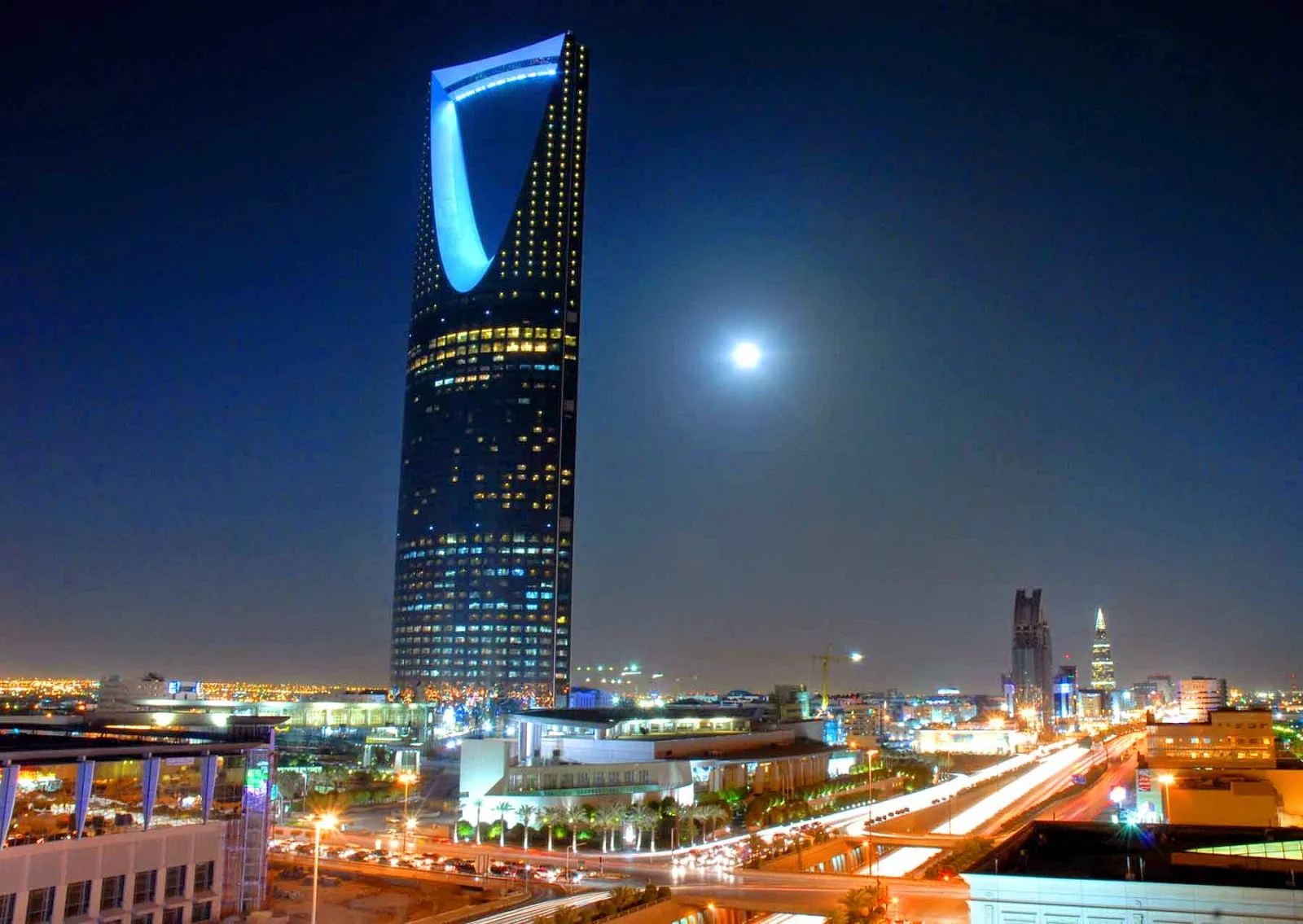 ماذا تصدر السعودية غير النفط؟