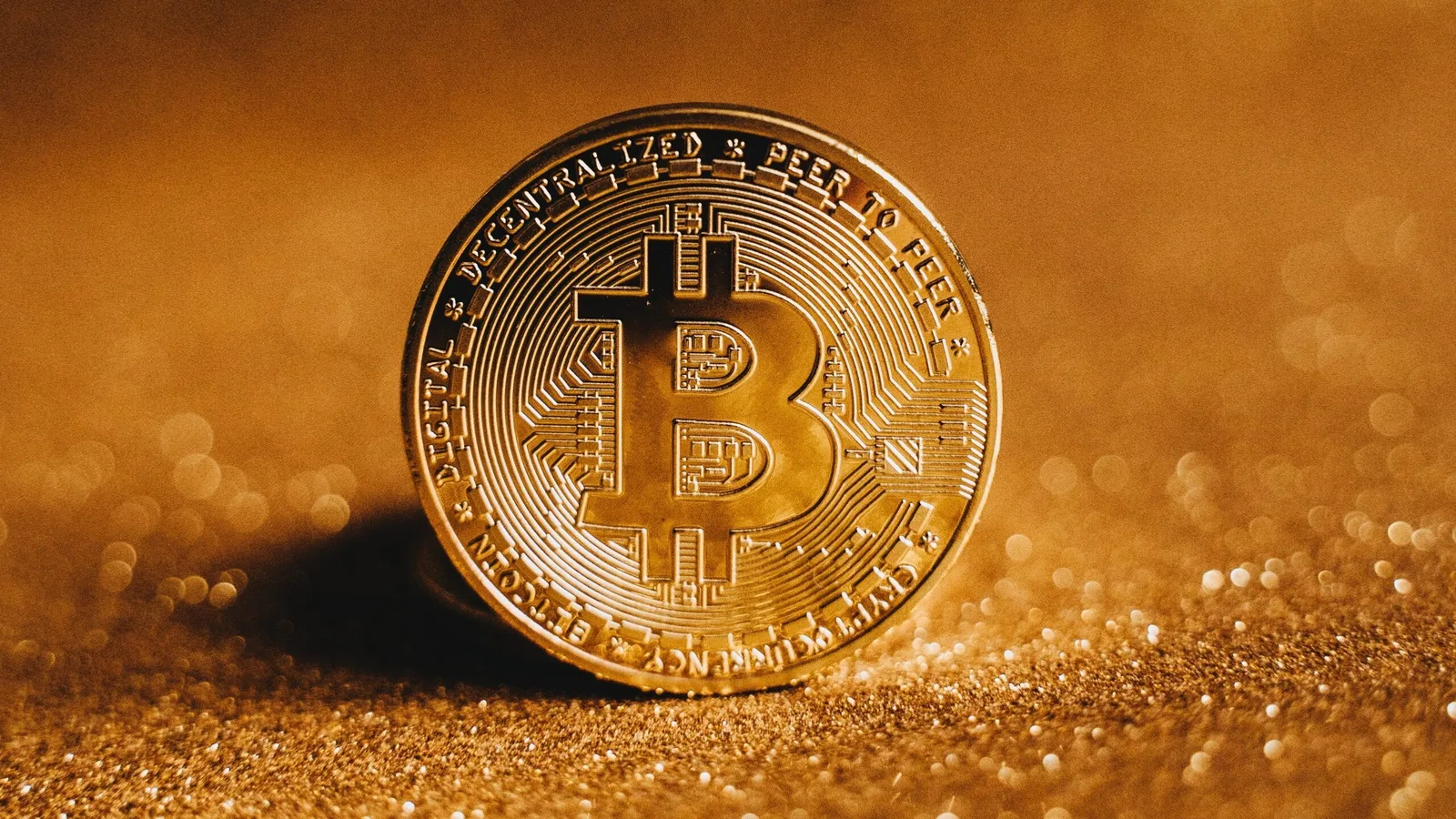 سعر البيتكوين اليوم قرب 62.8 ألف دولار: هل حان وقت الشراء في يوليو 2026؟