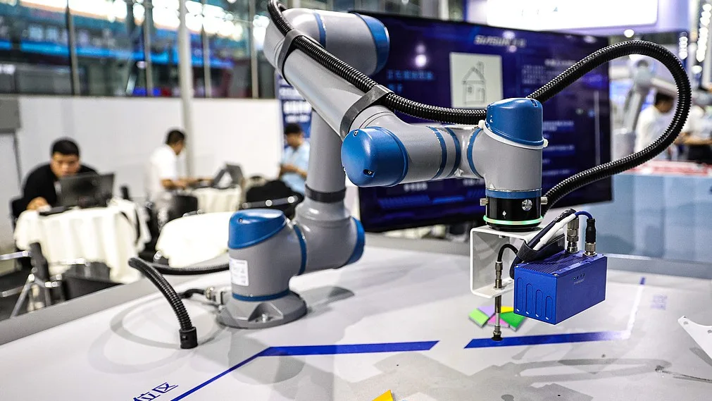 تجاوز عدد مستخدمي نماذج الذكاء الاصطناعي في الصين 600 مليون بحلول 2024
