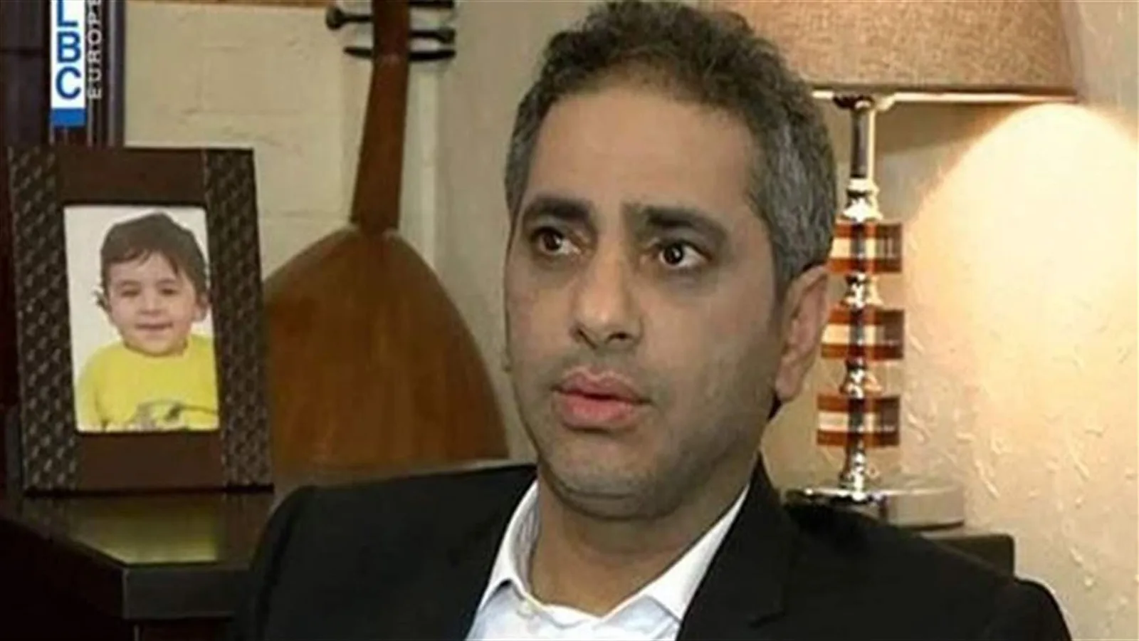 المغني اللبناني فضل شاكر يظهر مجددًا بتسليم نفسه للجيش