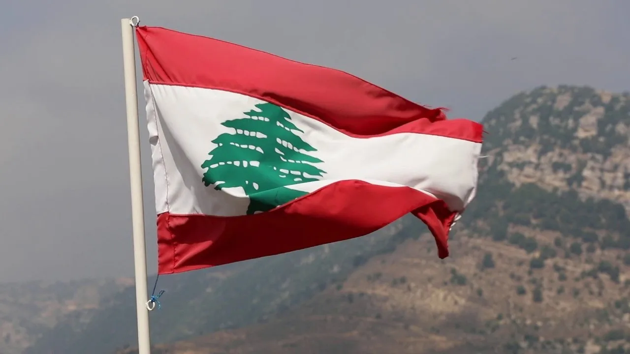 إسرائيل تنذر بإخلاء بلدات جنوب لبنان تمهيداً لغارات جديدة