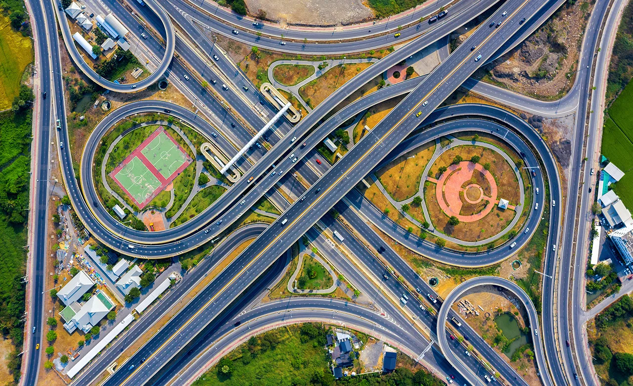 تعرف على 10 دول تمتلك أكبر شبكة طرق في العالم