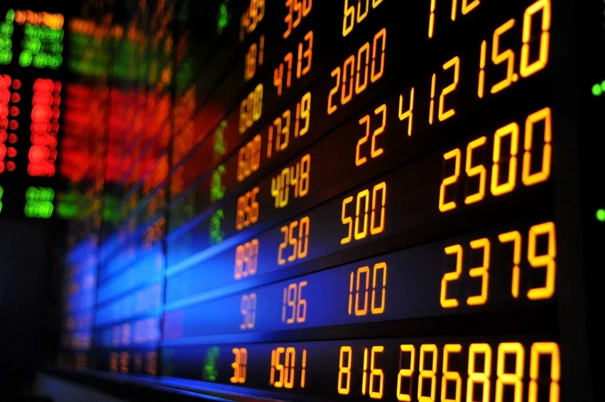 البورصة المصرية تربح 12.4 مليار جنيه في أسبوع
