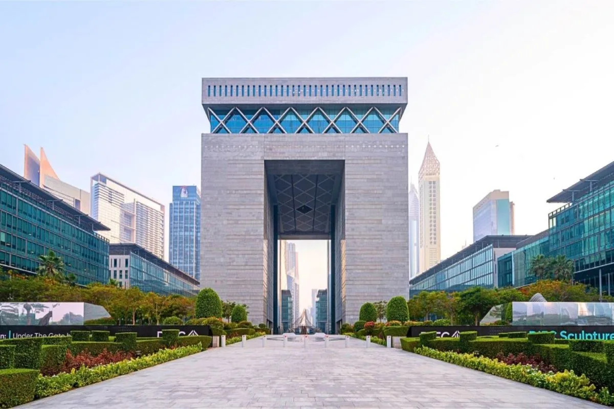 دبي تفرض غرامة على بنك لسوء استغلال السوق
