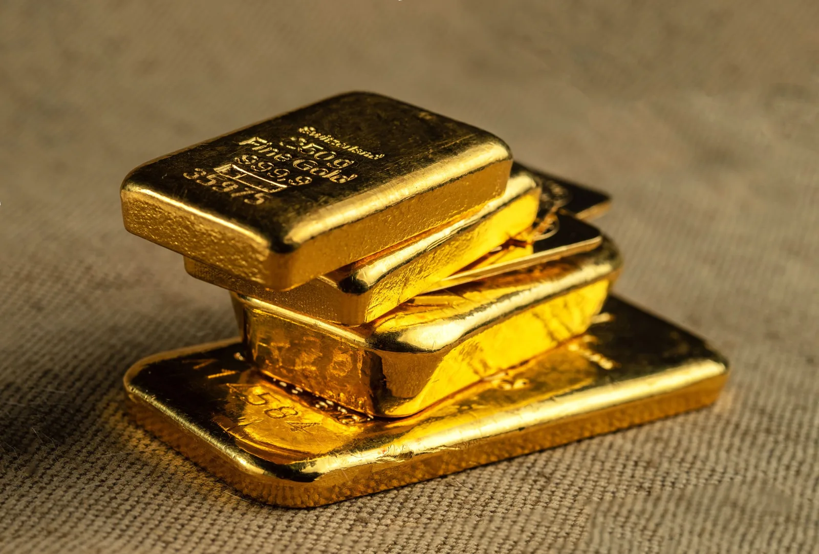 أكبر الدول إمتلاكاً لإحتياطي الذهب في العالم