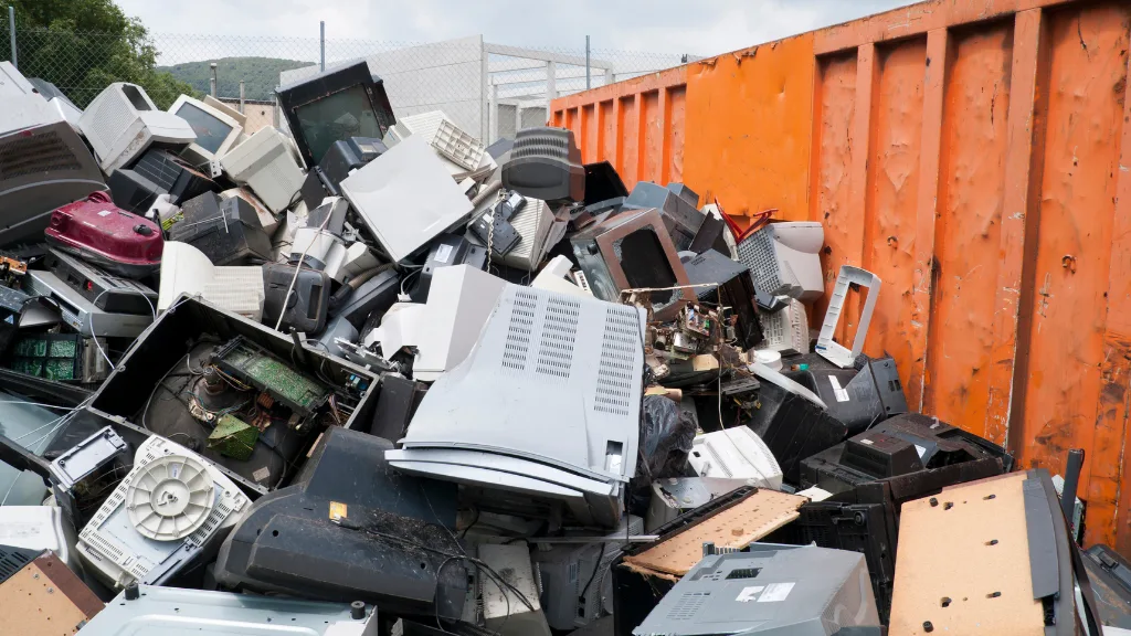 نفايات إلكترونية