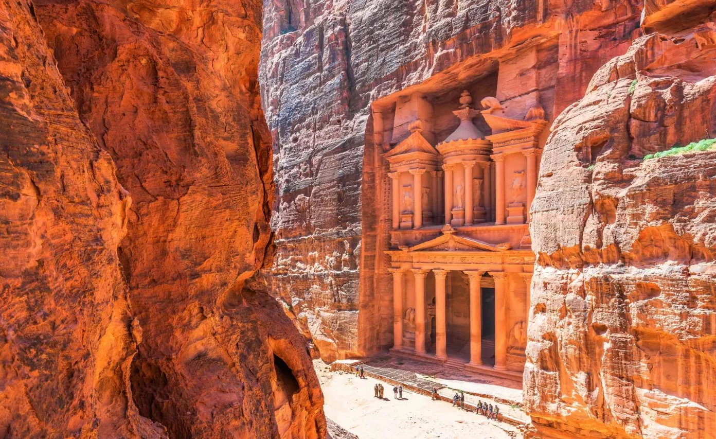 أجمل 10 معالم سياحية في الدول العربية