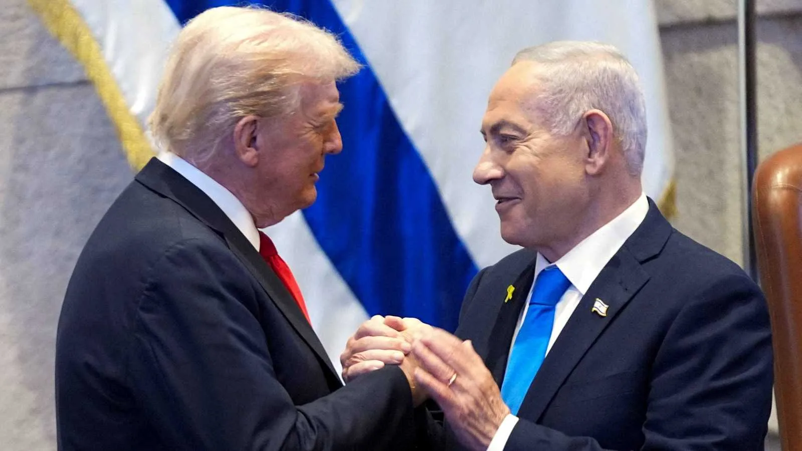 إسرائيل تكرّم ترامب بجائزة خاصة وتمثال رمزي في القدس