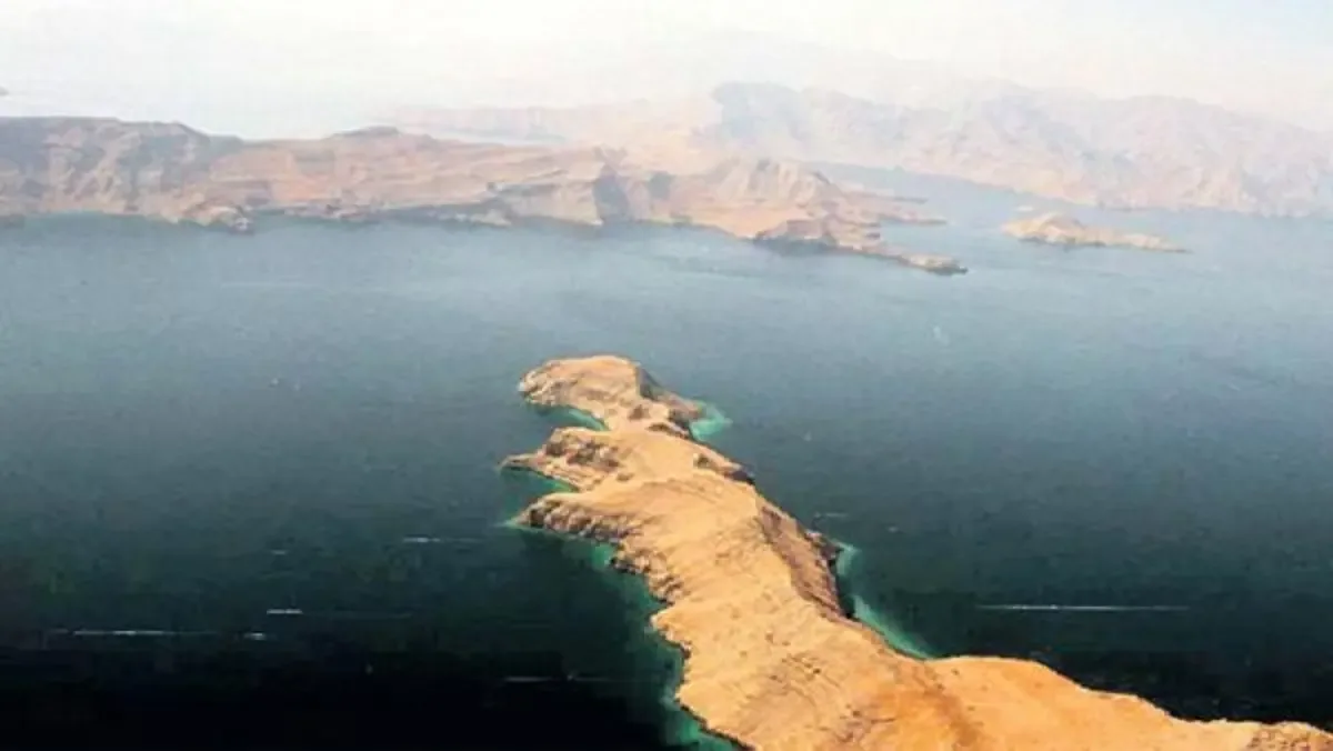 مضيق هرمز: شريان النفط العالمي والدول الأكثر اعتماداً عليه