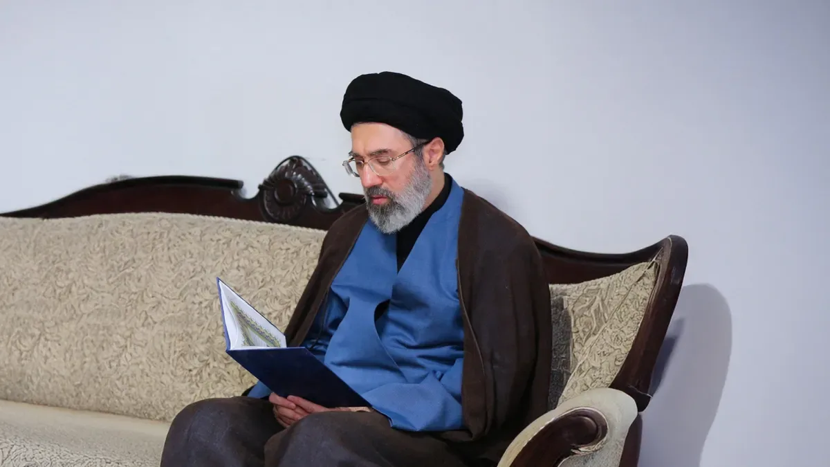 آية الله مجتبى خامنئي مرشداً أعلى لإيران