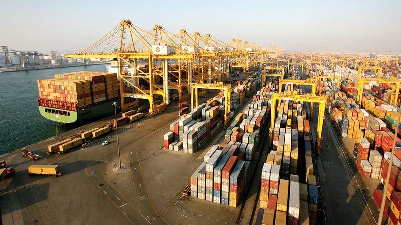 مستوى قياسي.. 950 مليار دولار تجارة الإمارات غير النفطية في 2023
