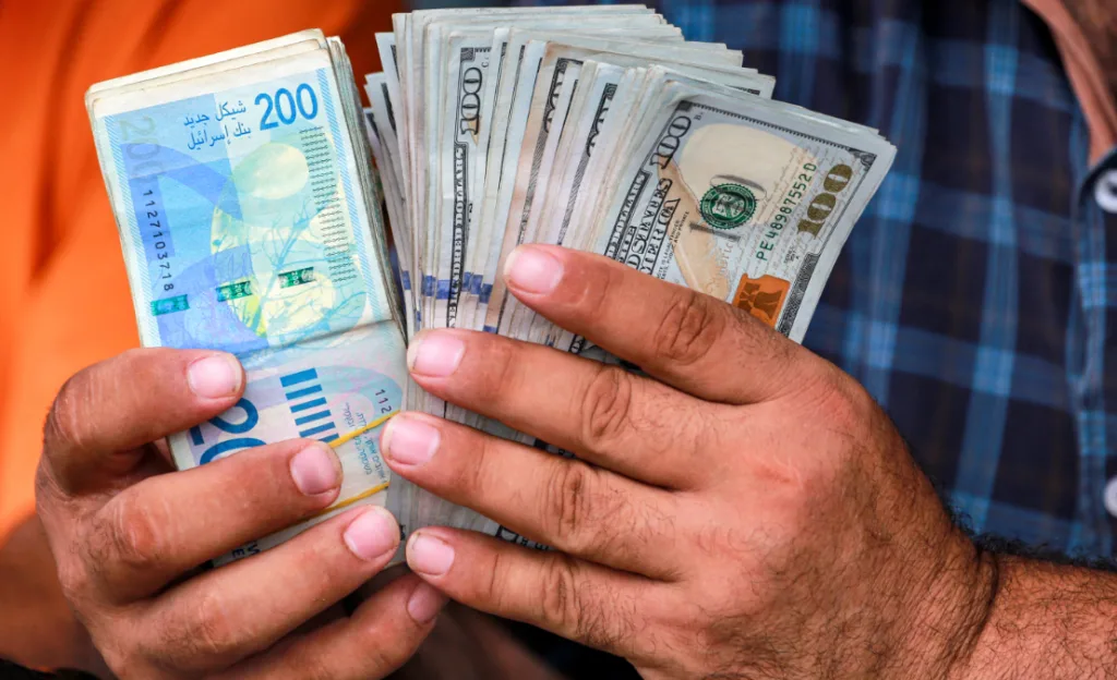 تخفيض التصنيف الائتماني لإسرائيل .. بسبب الحرب على غزة