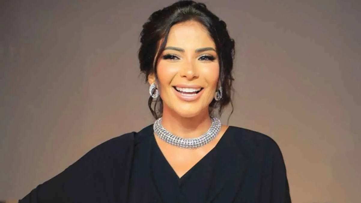 أعمال منى زكي