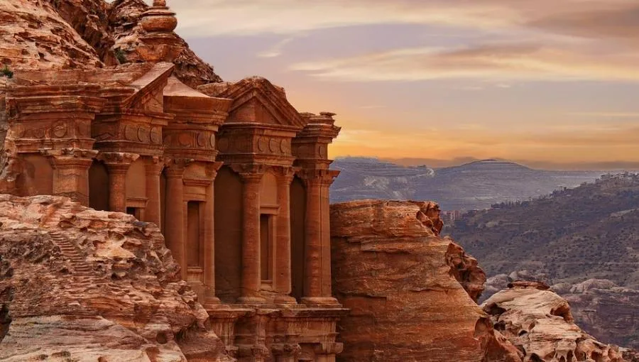 البترا