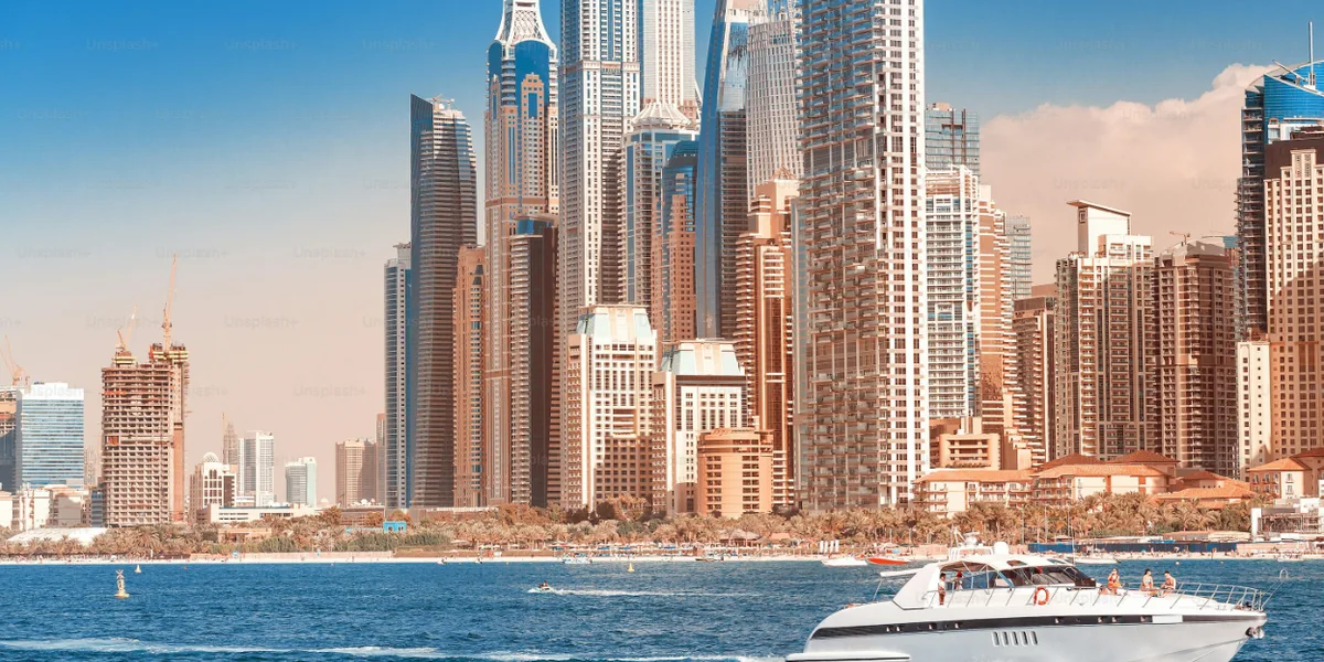 أكبر 10 شركات في الإمارات