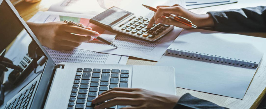 المحاسبون والمحللون الماليون