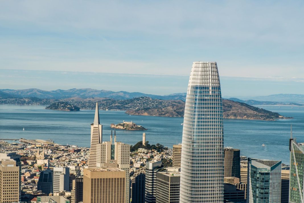 Salesforce-A-002-2-Edit_jpg