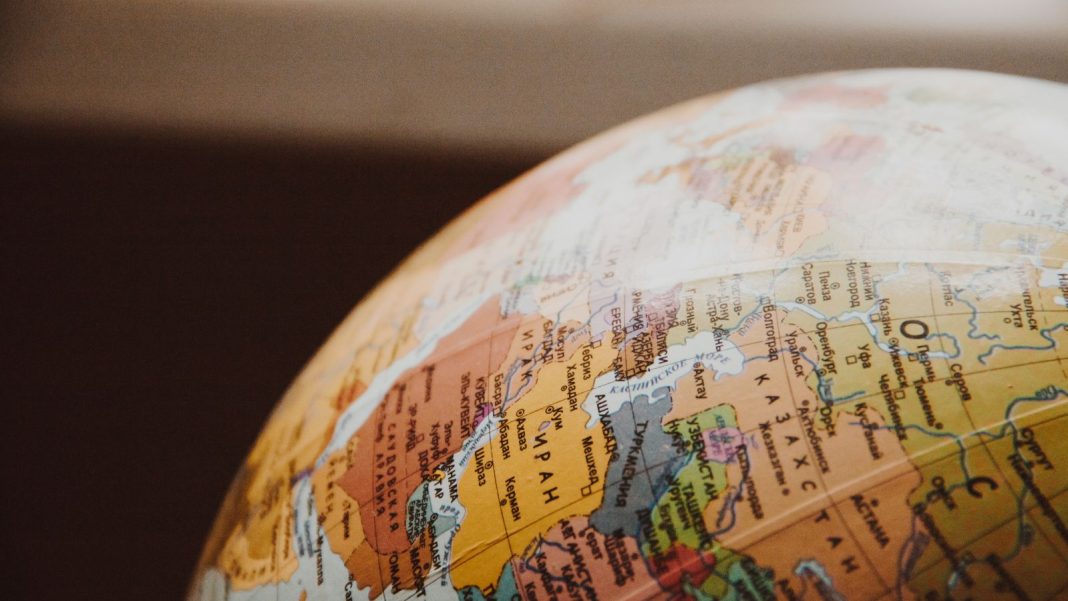 Here-are-the-top-10-largest-countries-in-the-world-by-area.-Check-where-does-India-rank