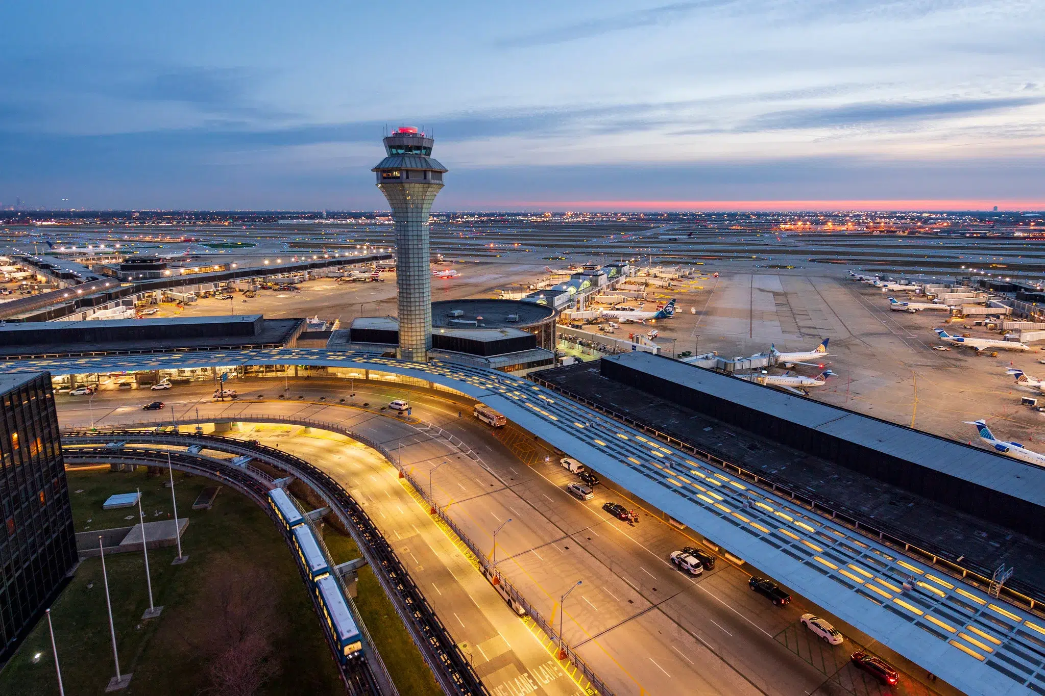 O’Hare International Airport (ORD)