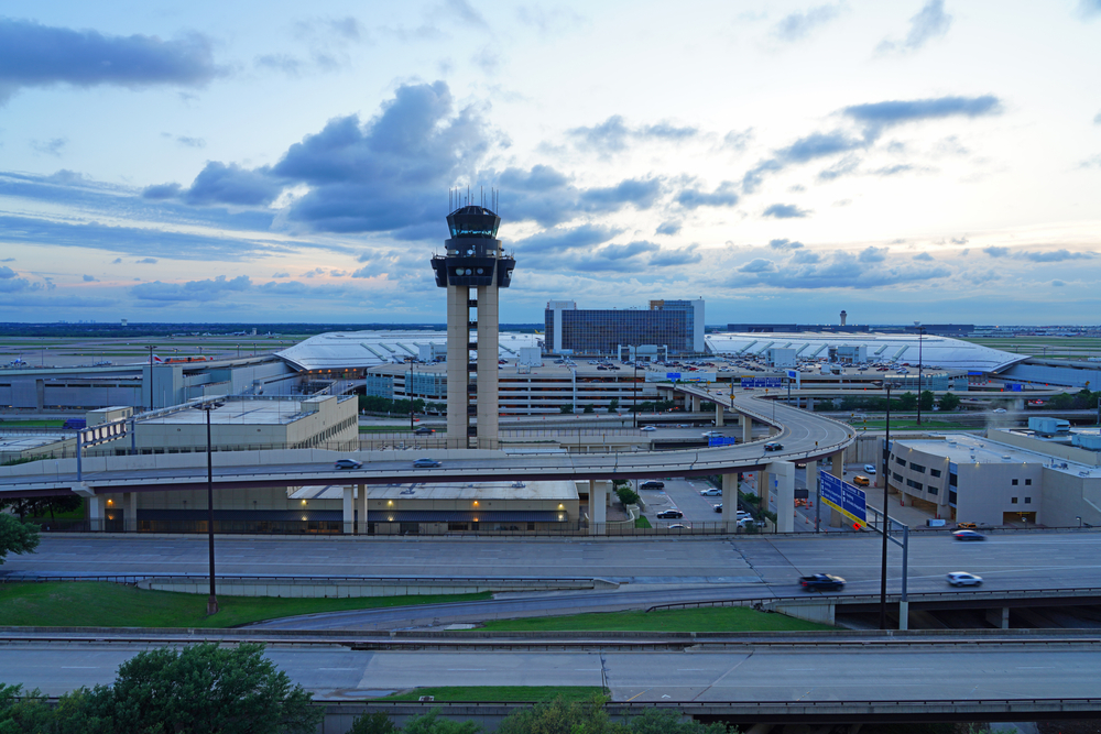 Dallas/Fort Worth International Airport (DFW)